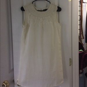 White dress with flower design size small